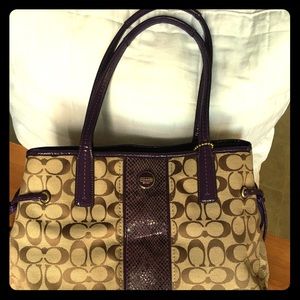 Coach cloth/purple leather shoulder bag